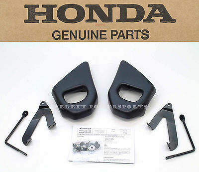 APPUIE BRAS PASSAGER HONDA GOLDWING 1800  , 2006-2010